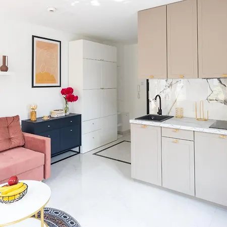 Moveen! Nowoczesne Studia Z Parkingiem! 10 Min Od Centrum * Wroclaw