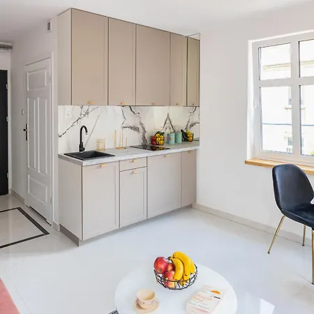 Apartment Moveen! Nowoczesne Studia Z Parkingiem! 10 Min Od Centrum *