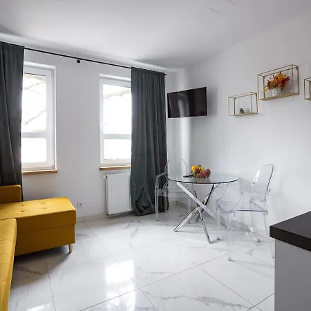 Moveen! Nowoczesne Studia Z Parkingiem! 10 Min Od Centrum *