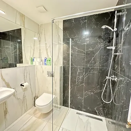 Moveen! Nowoczesne Studia Z Parkingiem! 10 Min Od Centrum Apartment Wroclaw