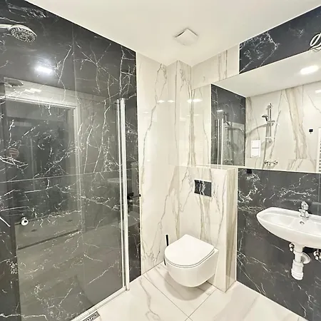 Moveen! Nowoczesne Studia Z Parkingiem! 10 Min Od Centrum *