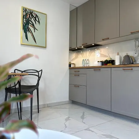 Moveen! Wynajem Apartamentow We Wroclawiu! 10 Minut Od Centrum Апартаменты
