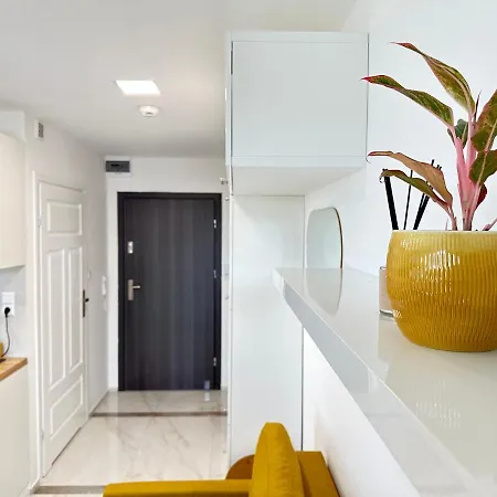 Moveen! Nowoczesne Studia Z Parkingiem! 10 Min Od Centrum Appartement *
