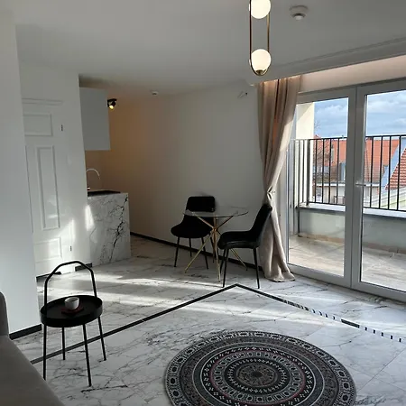Moveen! Wynajem Apartamentow We Wroclawiu! 10 Minut Od Centrum Апартаменты Вроцлав