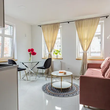 Moveen! Nowoczesne Studia Z Parkingiem! 10 Min Od Centrum Appartement Wrocław