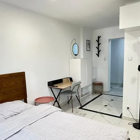 Appartement Moveen! Nowoczesne Studia Z Parkingiem! 10 Min Od Centrum