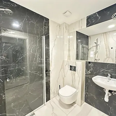 Moveen! Nowoczesne Studia Z Parkingiem! 10 Min Od Centrum Appartement *