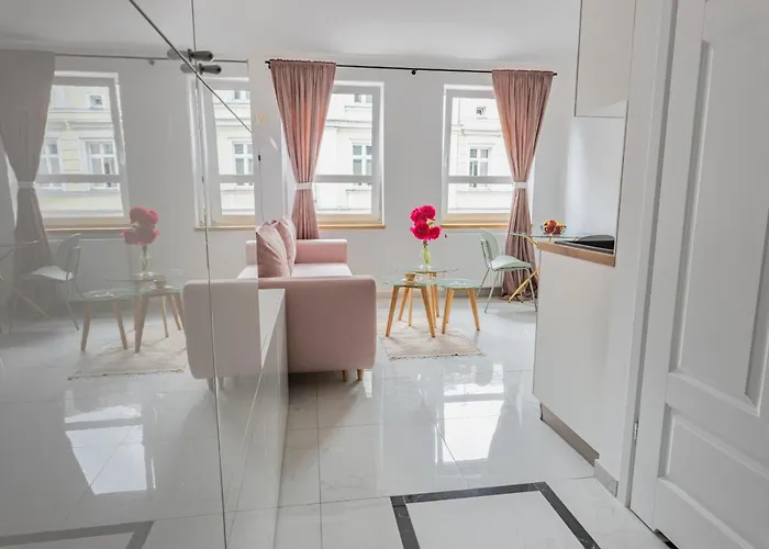Moveen! Nowoczesne Studia Z Parkingiem! 10 Min Od Centrum Apartamento Breslavia