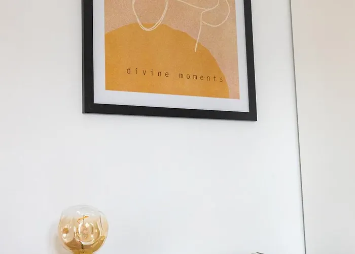 Moveen! Nowoczesne Studia Z Parkingiem! 10 Min Od Centrum Apartamento Breslavia