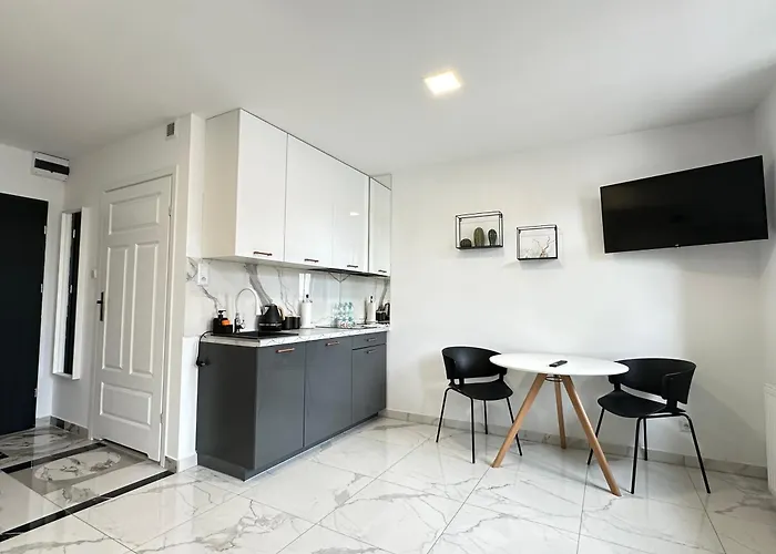 Apartamento Moveen! Nowoczesne Studia Z Parkingiem! 10 Min Od Centrum Breslavia