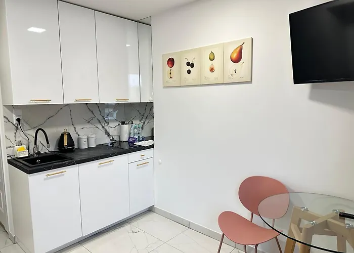 Apartamento Moveen! Nowoczesne Studia Z Parkingiem! 10 Min Od Centrum